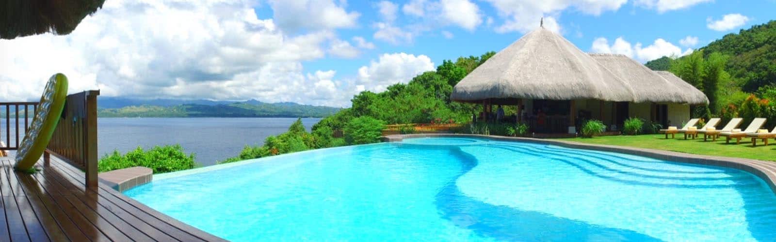 luxury villas for rent