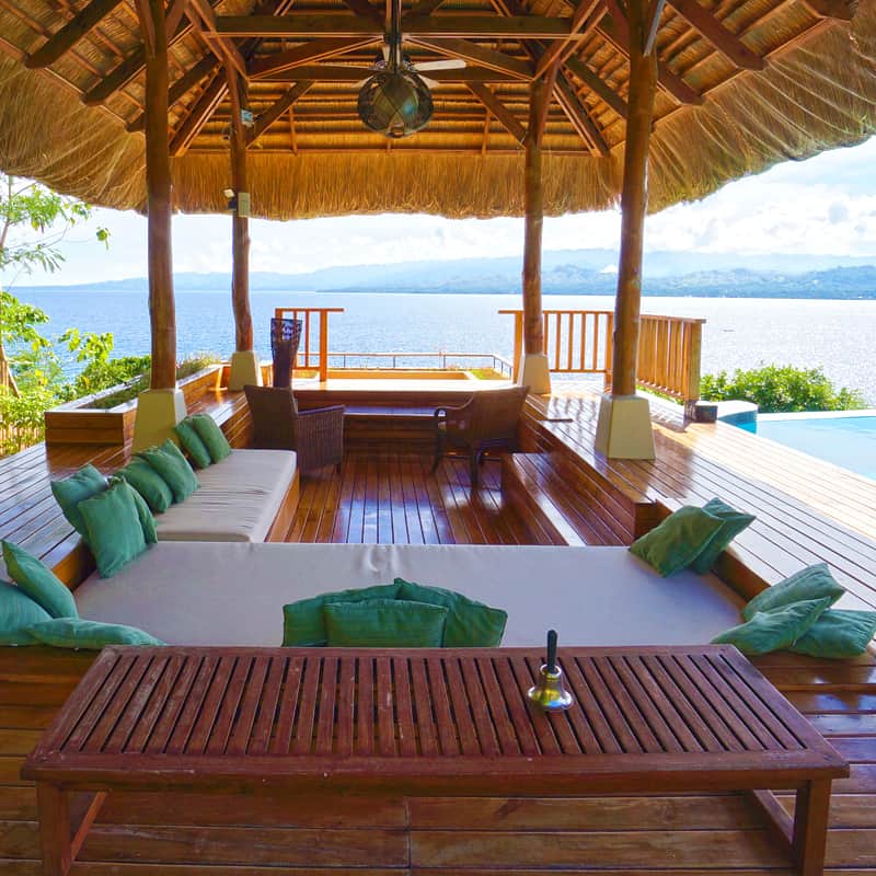 private luxury villa in philippines